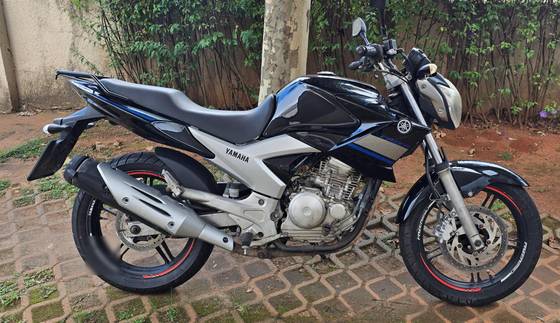 YAMAHA YS 250 FAZER 